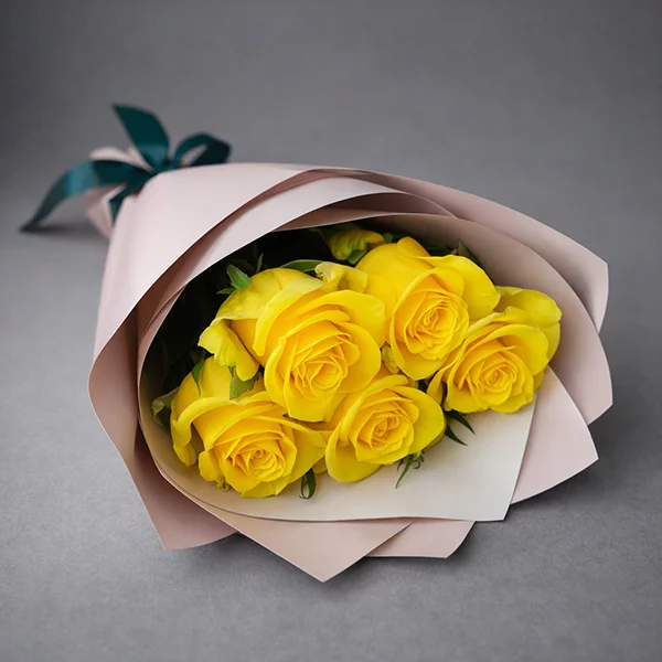 Букет из 5 желтых роз (60-70 см)